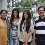Kirti Sanon with her family