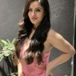 Pooja Bose Height, Weight, Age, Husband, Affairs & More