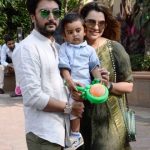 Deepshikha Deshmukh with her son and husband