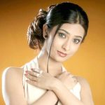 Radhika Pandit Age, Husband, Children, Family, Biography & More