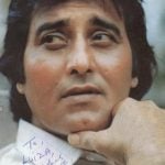 Vinod Khanna signature