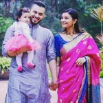 Dimpy Ganguli with her husband Rohit Roy and daughter Reanna