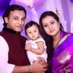 Purnima with husband and daughter