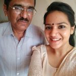 Ayesha Kaduskar with father