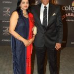 Mukesh Rishi wife