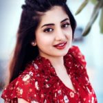 Poonam Kaur Age, Boyfriend, Husband, Children, Family, Biography & More